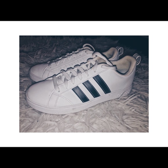 Adidas sneakers - Picture 2 of 2